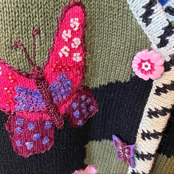 Handknit Vintage Butterflies and flowers beaded cardigan, handknit, cotton/wool - Picture 9 of 13